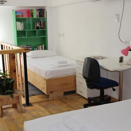 My Wooden Apartments Tiranë Ngoại thất bức ảnh