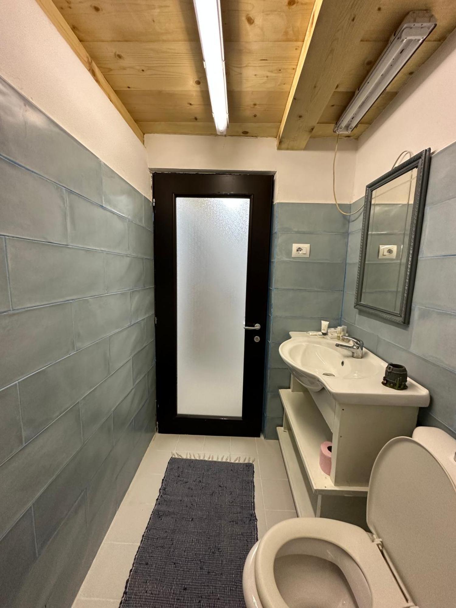 My Wooden Apartments Tiranë Ngoại thất bức ảnh