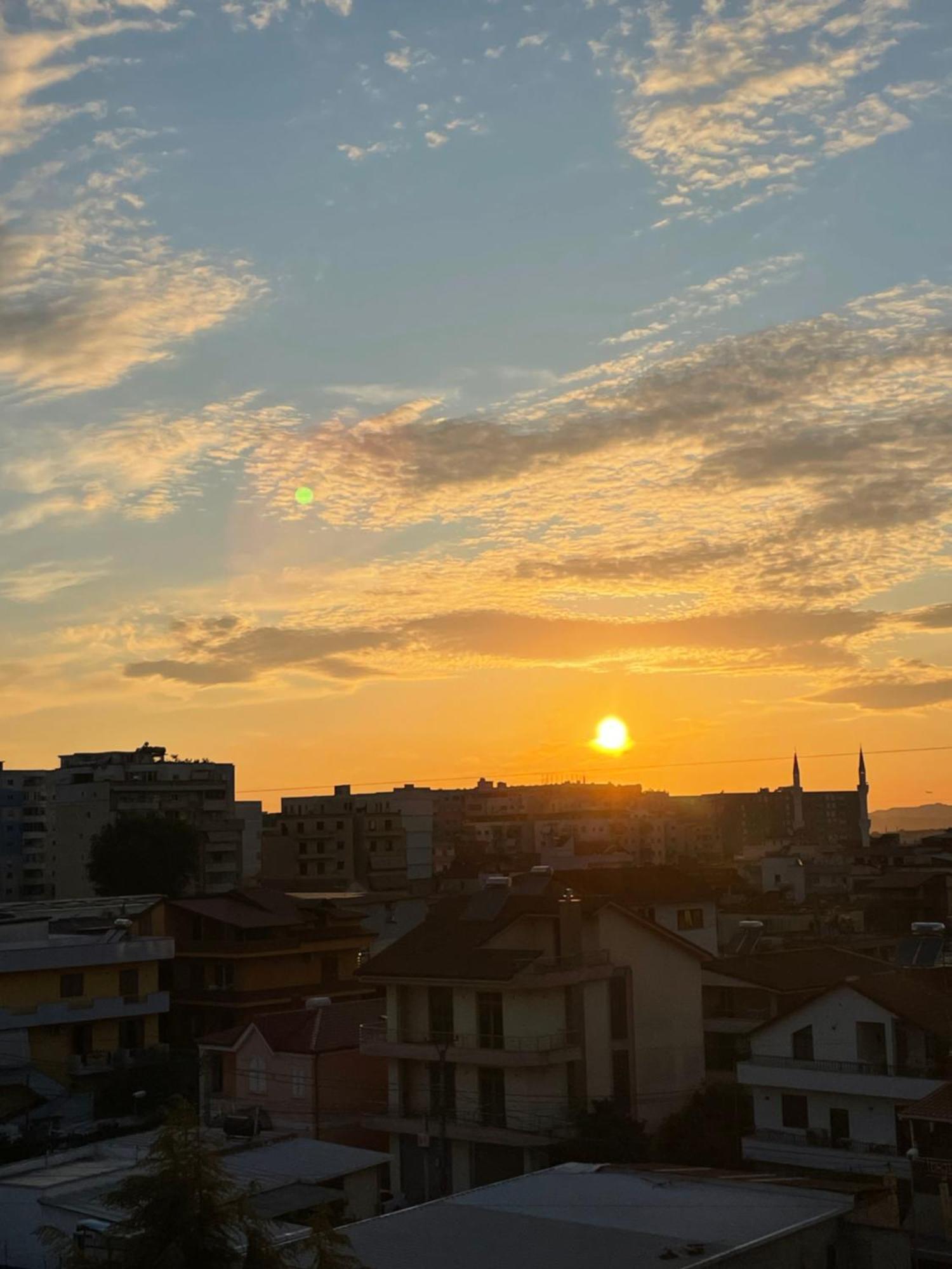 My Wooden Apartments Tiranë Ngoại thất bức ảnh
